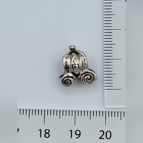 Chamilia Disney Cinderella Carriage Charm #2326 - Picture 9 of 9